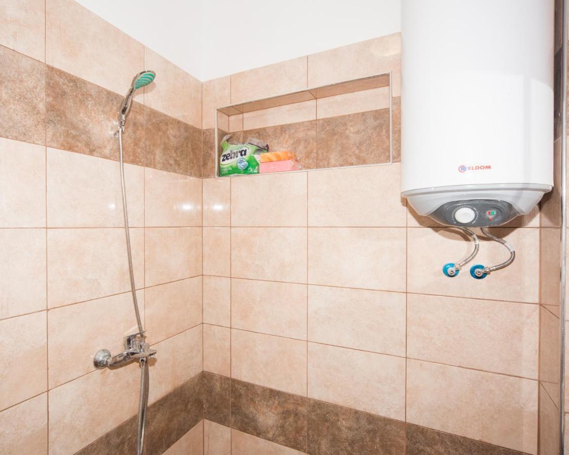 Large Flat Bulair - Excellent Location Apartamento Burgas Exterior foto